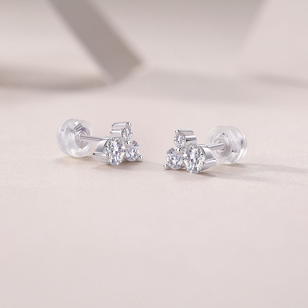 Waves-Set with Moissanite 0.3 carats S925 sterling silver and platinum-plated stud earrings fashion fashion jewelry silver jewelry