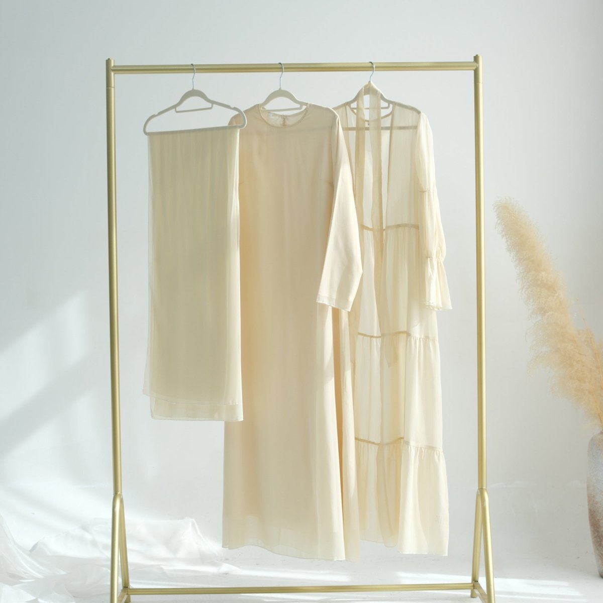 Elegant Chiffon Wrinkle Abaya | Three-Piece Set Modest Muslim Chiffon Abaya (MOA155)