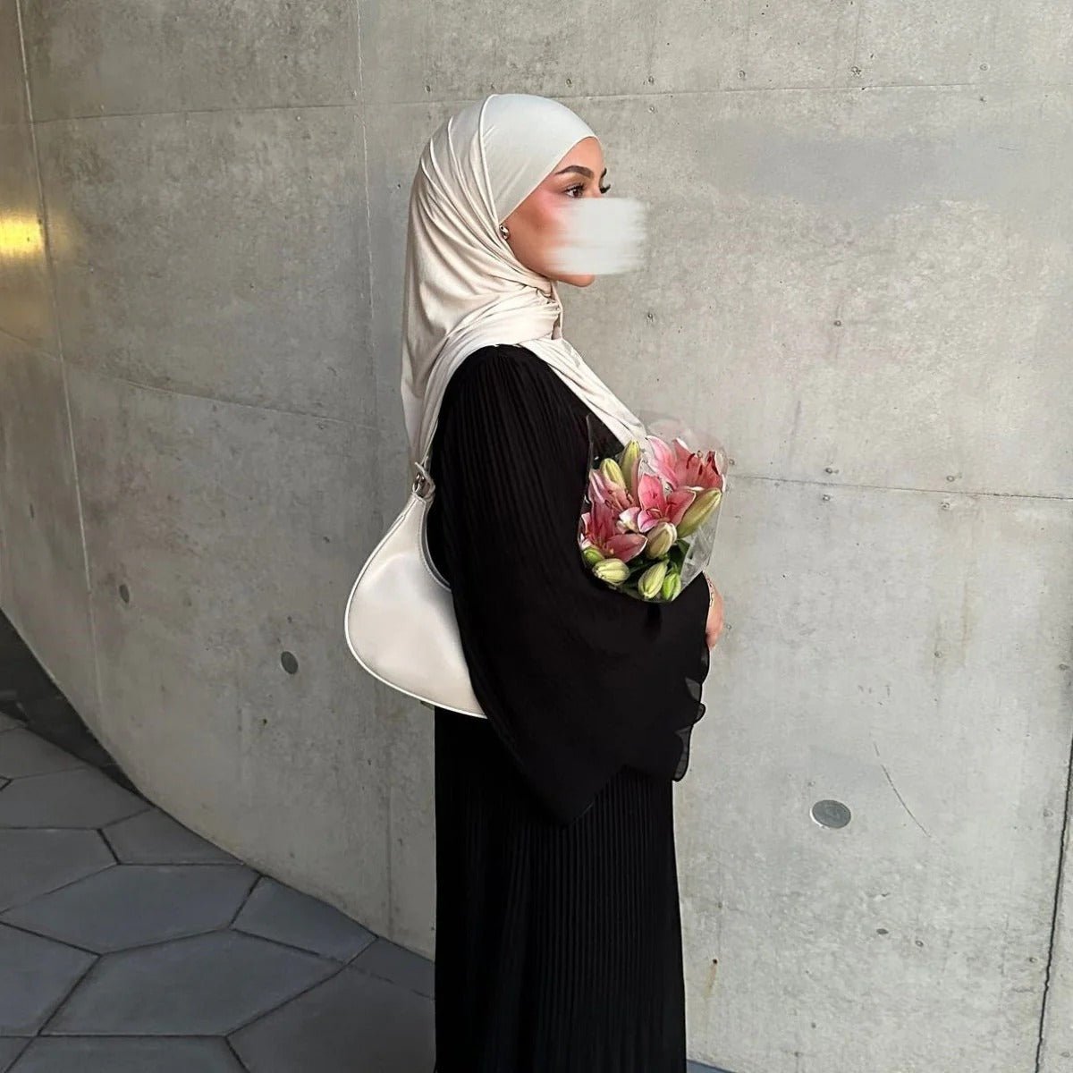Elegant Muslim Women's Pleated Chiffon Pullover Robe Dress Modest Solid Color Abaya with Flared Sleeves (MA176)