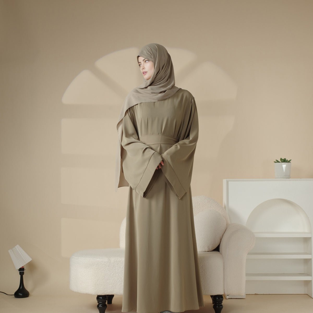 Elegant Solid Color Abaya For Muslimahs (MA036)