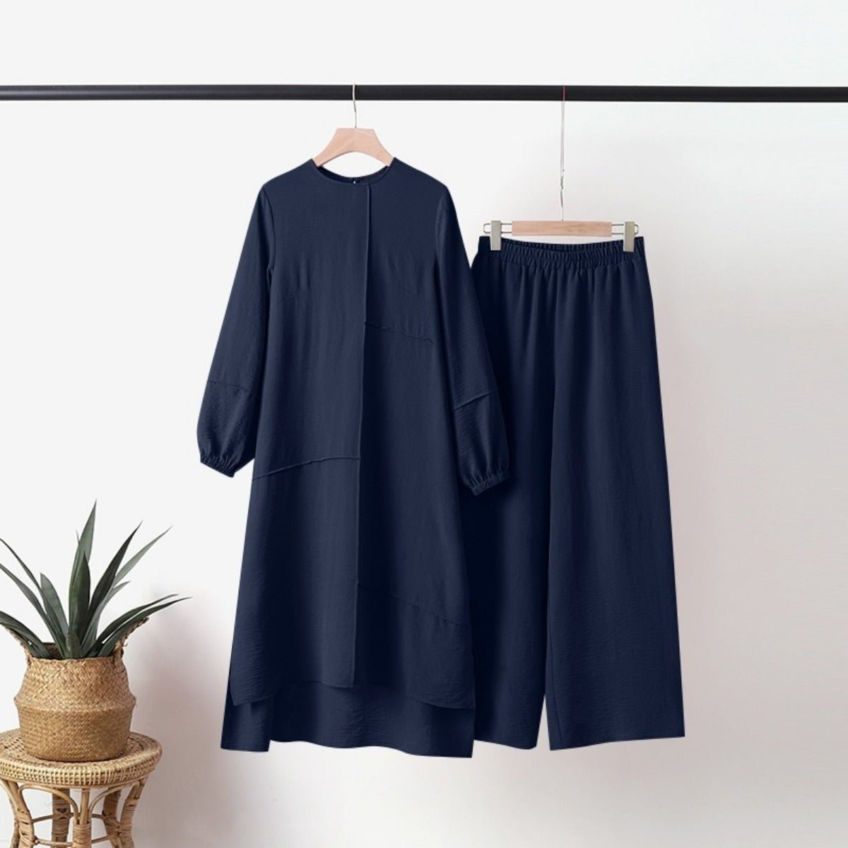 Elegant Sportswear Two-Piece Set | Modest Muslim Athleisure Bubble Sleeve Top & Wide Leg Pants (MS101)