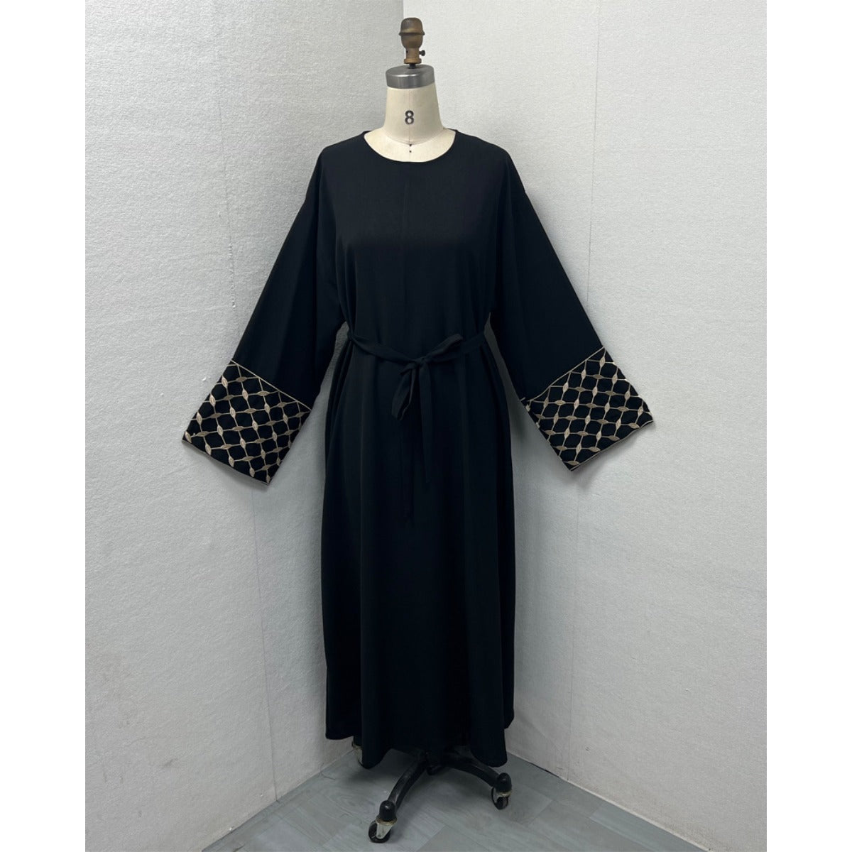 Embroidered Pattern Abaya Robe Dress - Modest Muslim Long Sleeve Maxi with Detachable Belt(MA272)