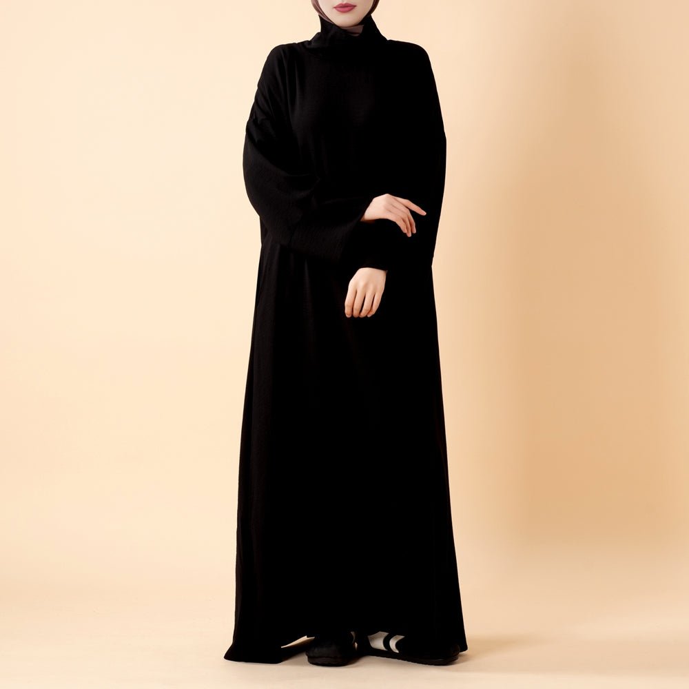 Everyday Crepe Turtleneck Abaya – Relaxed Fit for All Seasons (MA384)