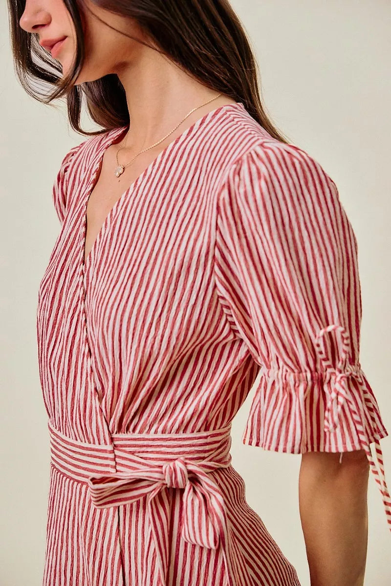 SO ME Stripe Textured Short Sleeves Lined Wrap Midi Dres