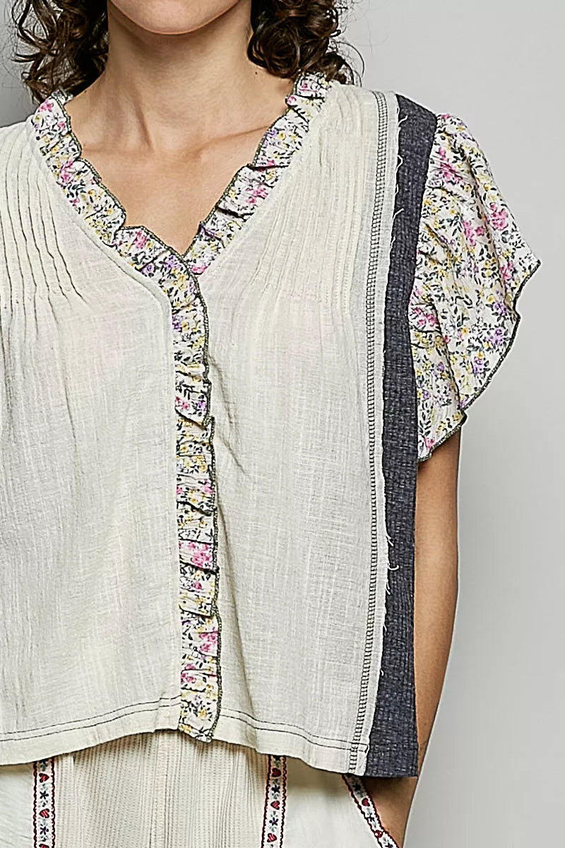 POL V-Neck Floral Ruffle Sleeve Blouse