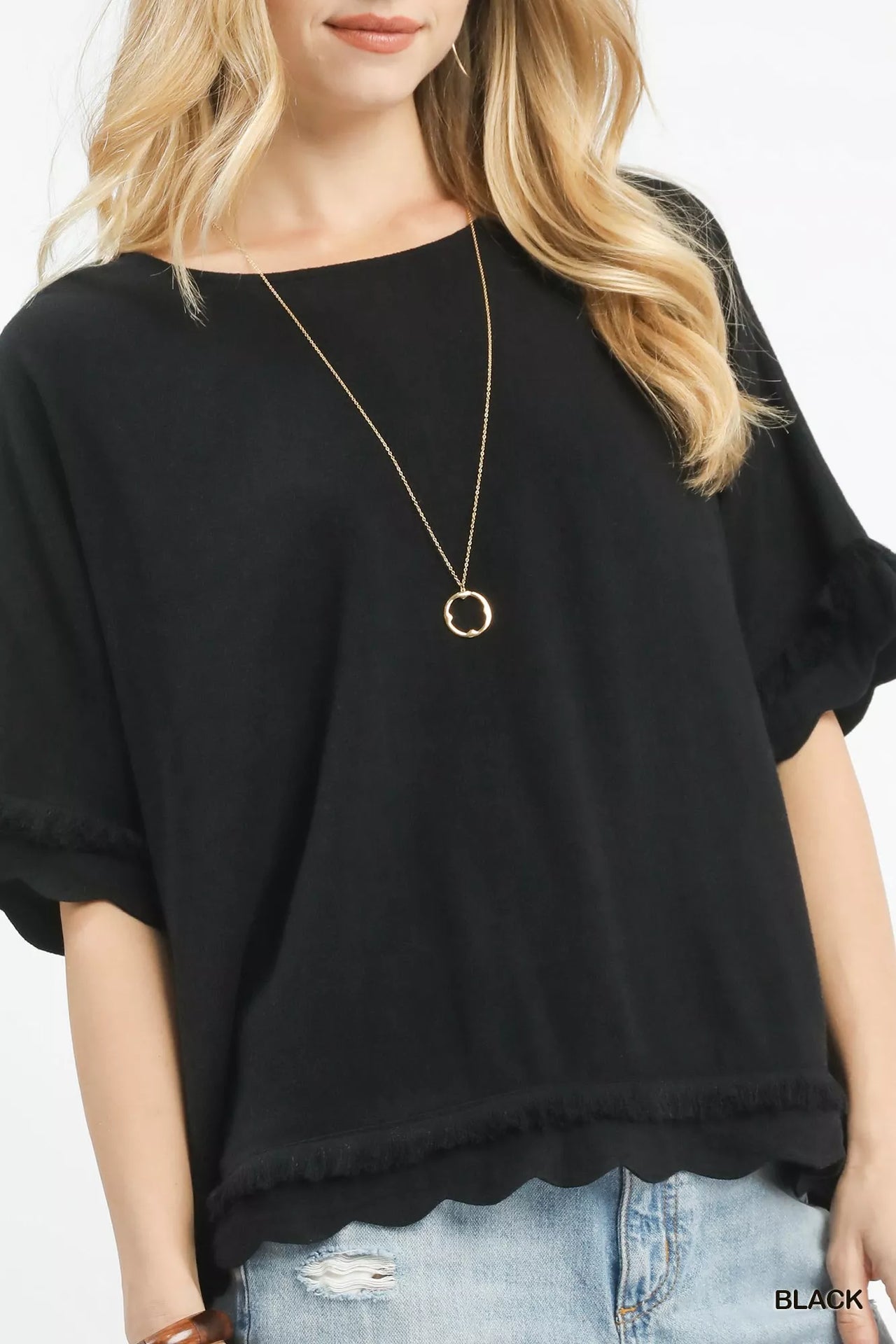 Umgee Linen Frayed Hem Scallop Edge Top