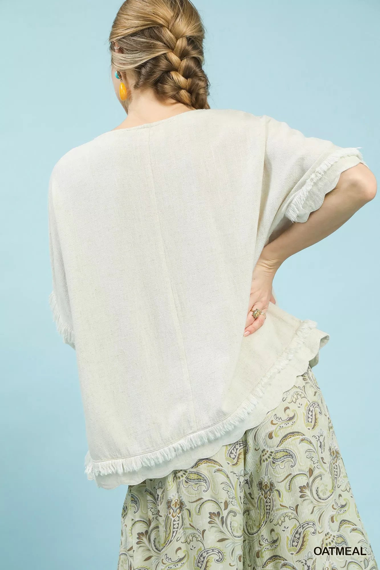 Umgee Linen Frayed Hem Scallop Edge Top
