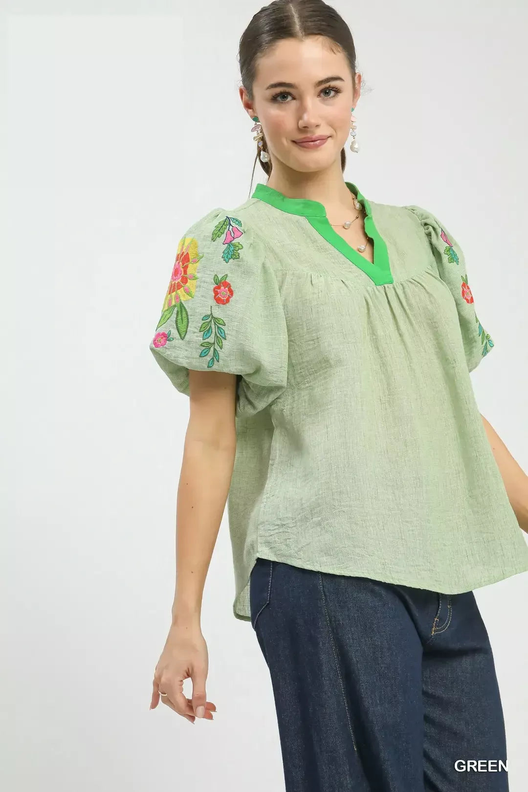 Umgee Embroidered Puff Sleeve Top
