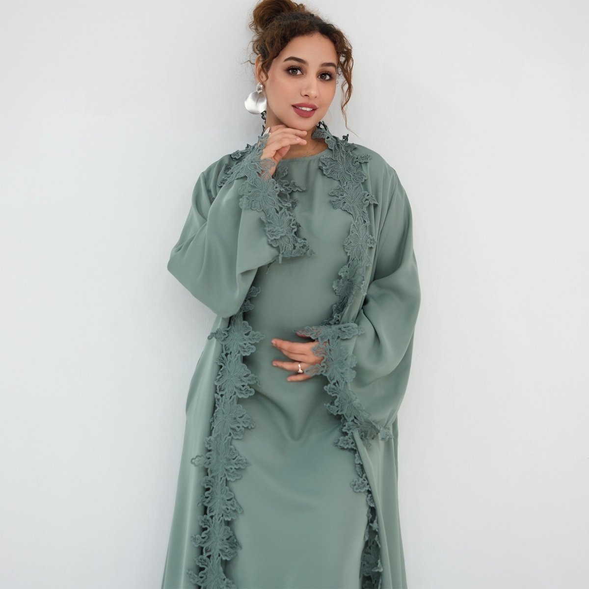 Floral Lace Trim Open Abaya & Sleeveless Inner Dress Set(MOA312)