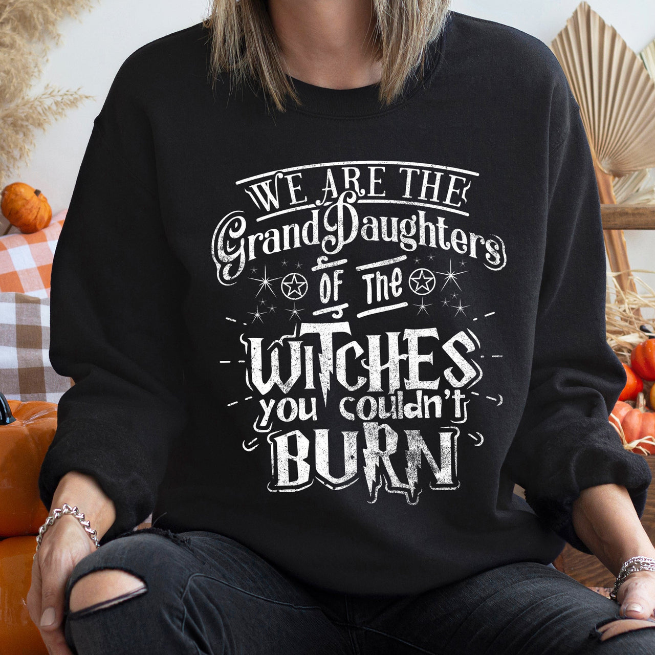 Grand Daughters Vintage Halloween Cozy Nostalgia Retro Autumn Celebration Heritage Keepsake Sweatshirt