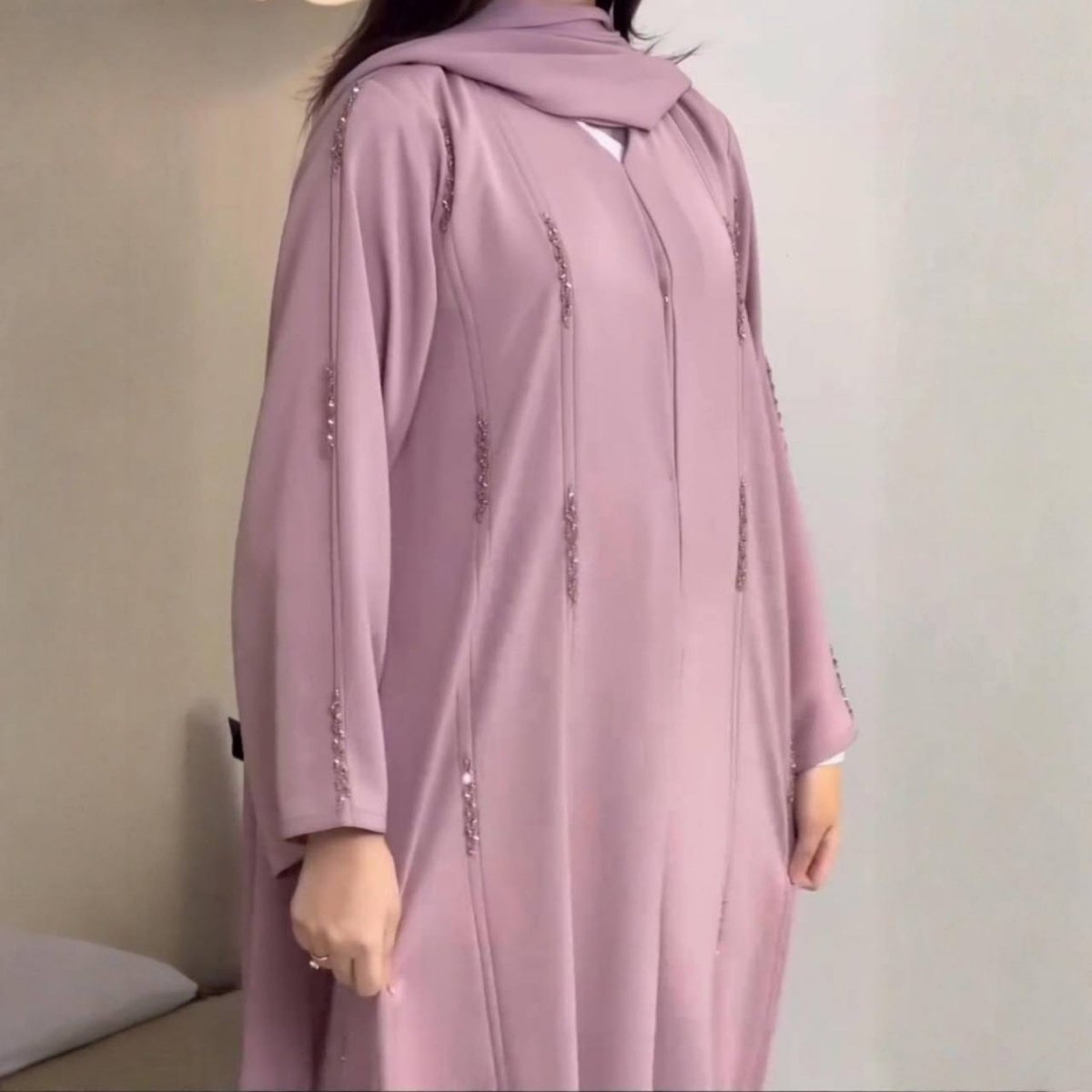Hand-Beaded Linen Open Abaya(MOA320)