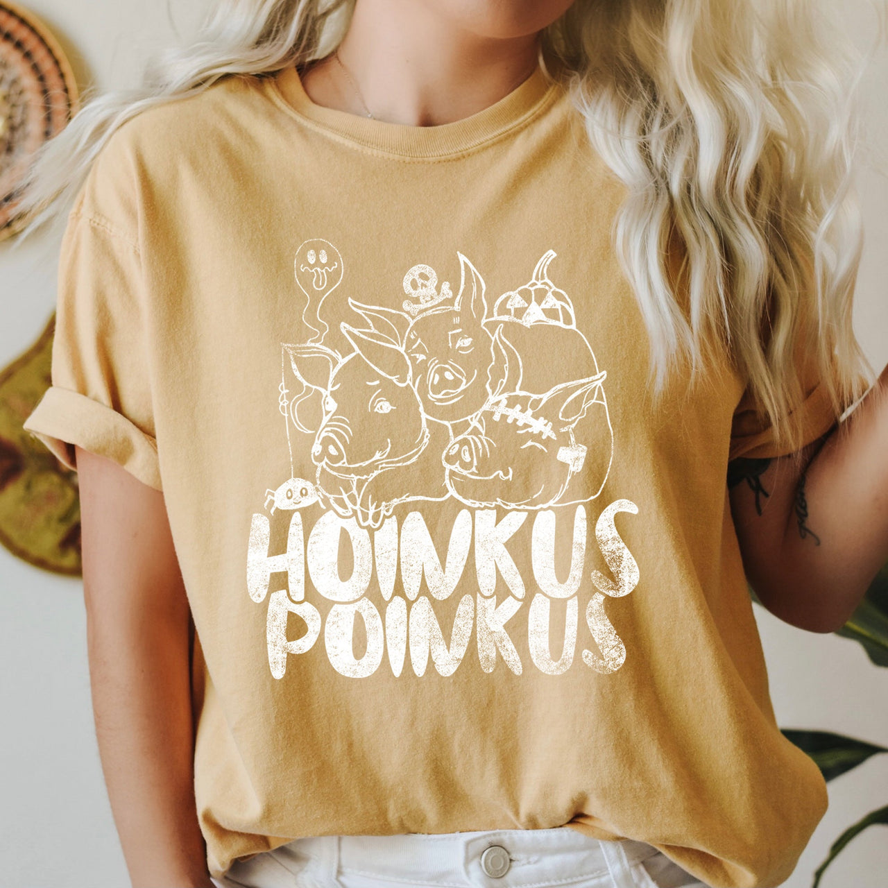 Hoinkus Poinkus Retro Halloween Nostalgic Spooky Graphic Parade Edition Comfort Colors Tee
