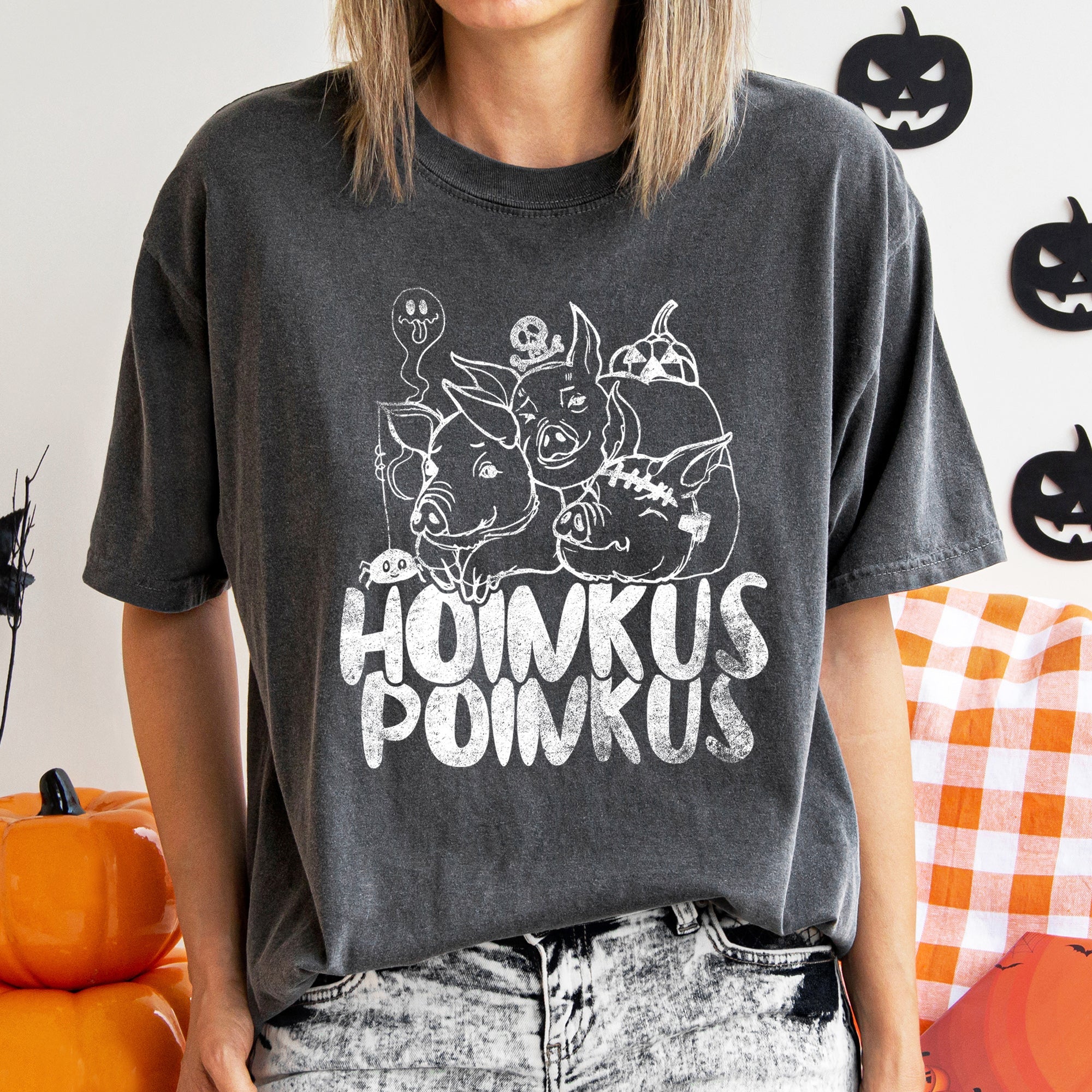 Hoinkus Poinkus Retro Halloween Nostalgic Spooky Graphic Parade Edition Comfort Colors Tee