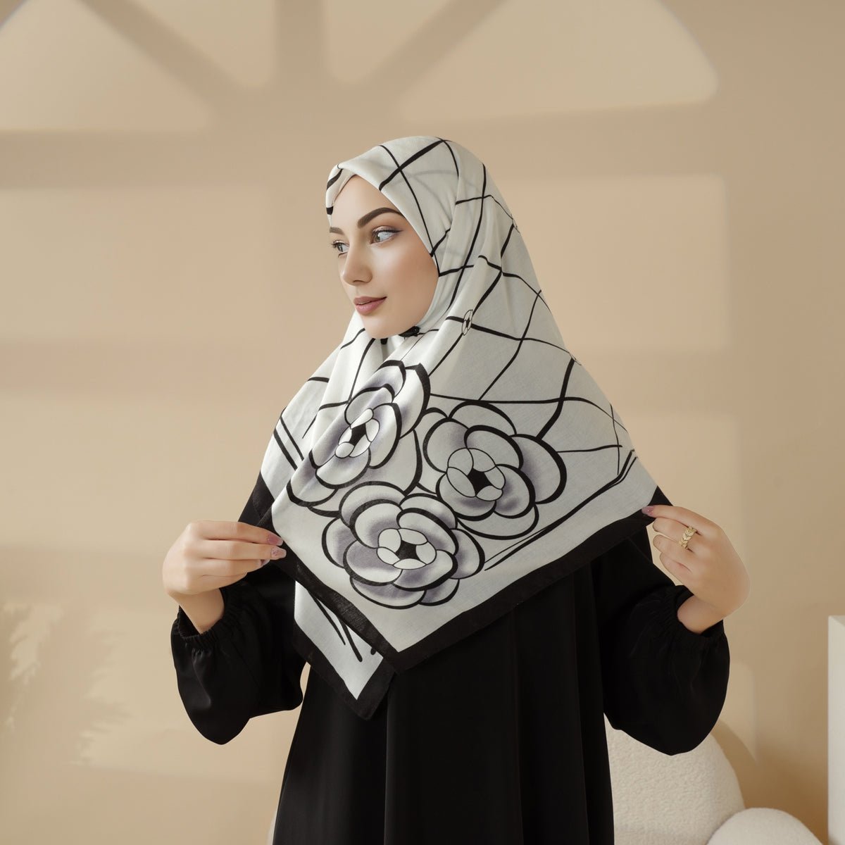 Imitation Cashmere Square Hijab (MH091)