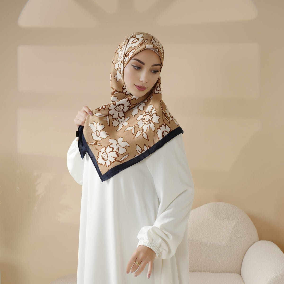 Imitation Cashmere Square Hijab (MH091)