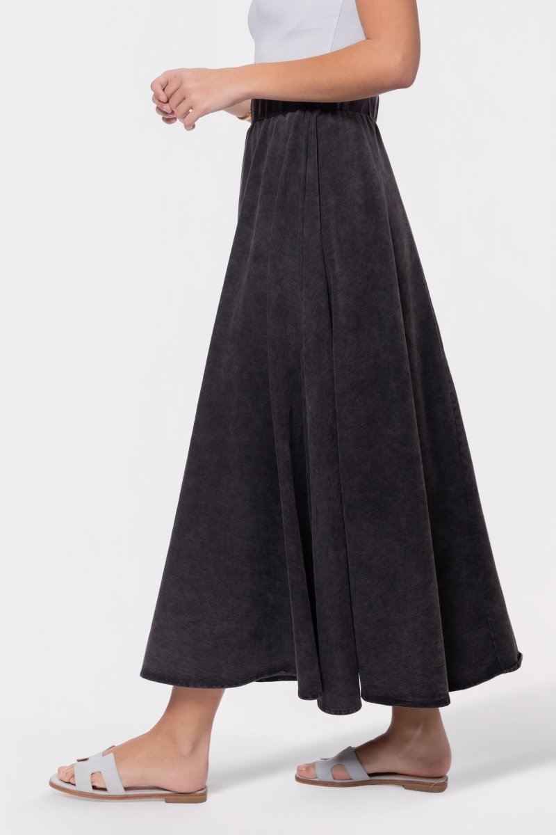 Iris Skirt (Black)