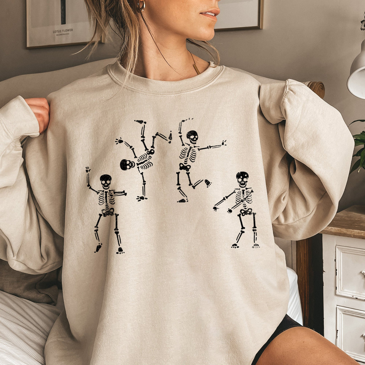 Jumping Skeletons Halloween Night Parade Graphic Vintage Edition Design Sweatshirt