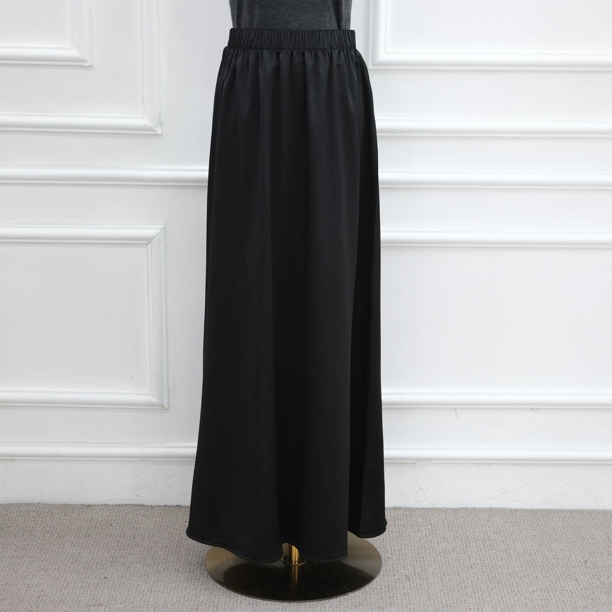 Lace Trim Contrast Panel Satin Top(MS407)
