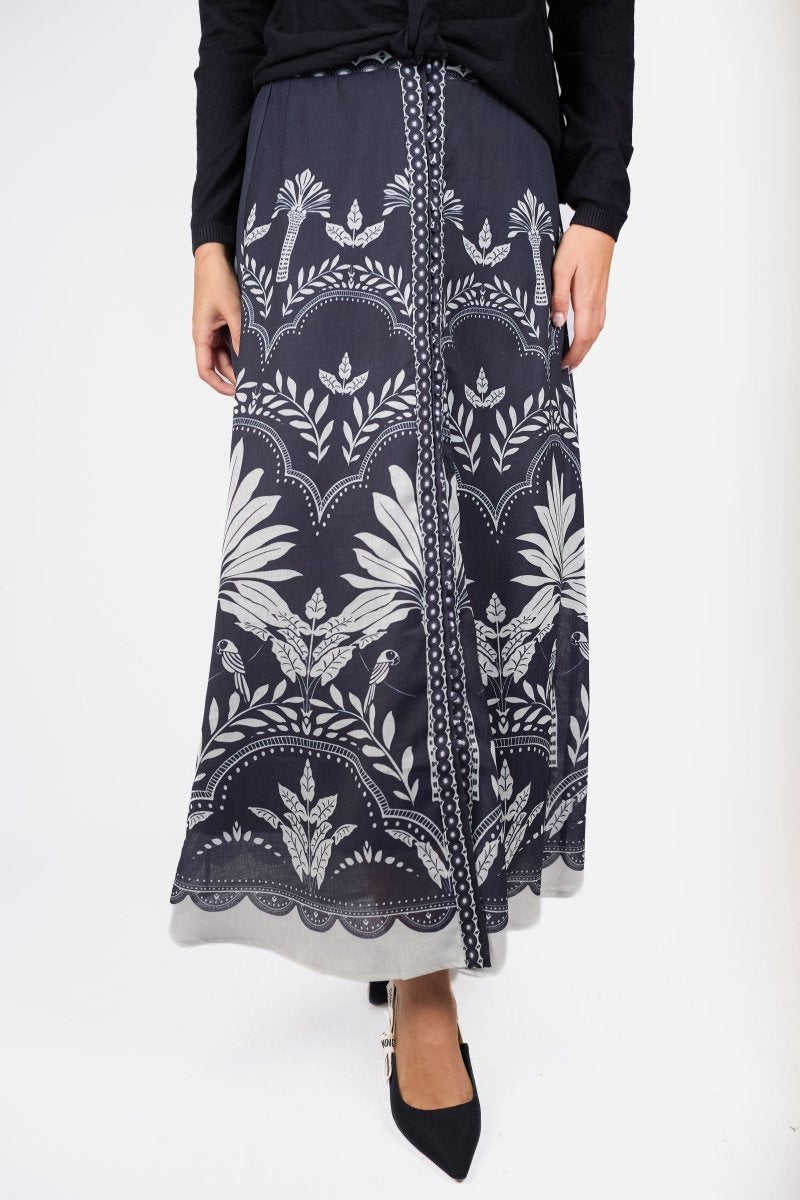 Lottie Skirt (Beige/Black)