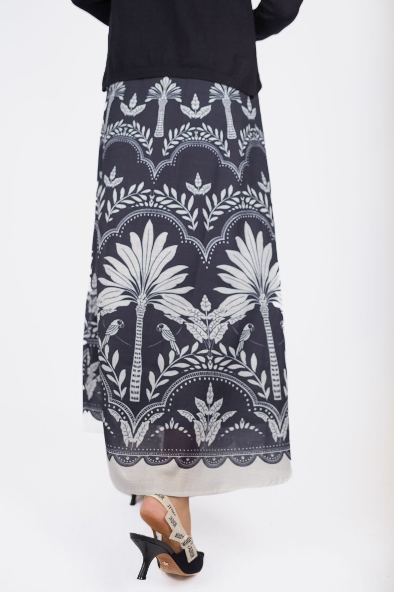 Lottie Skirt (Beige/Black)