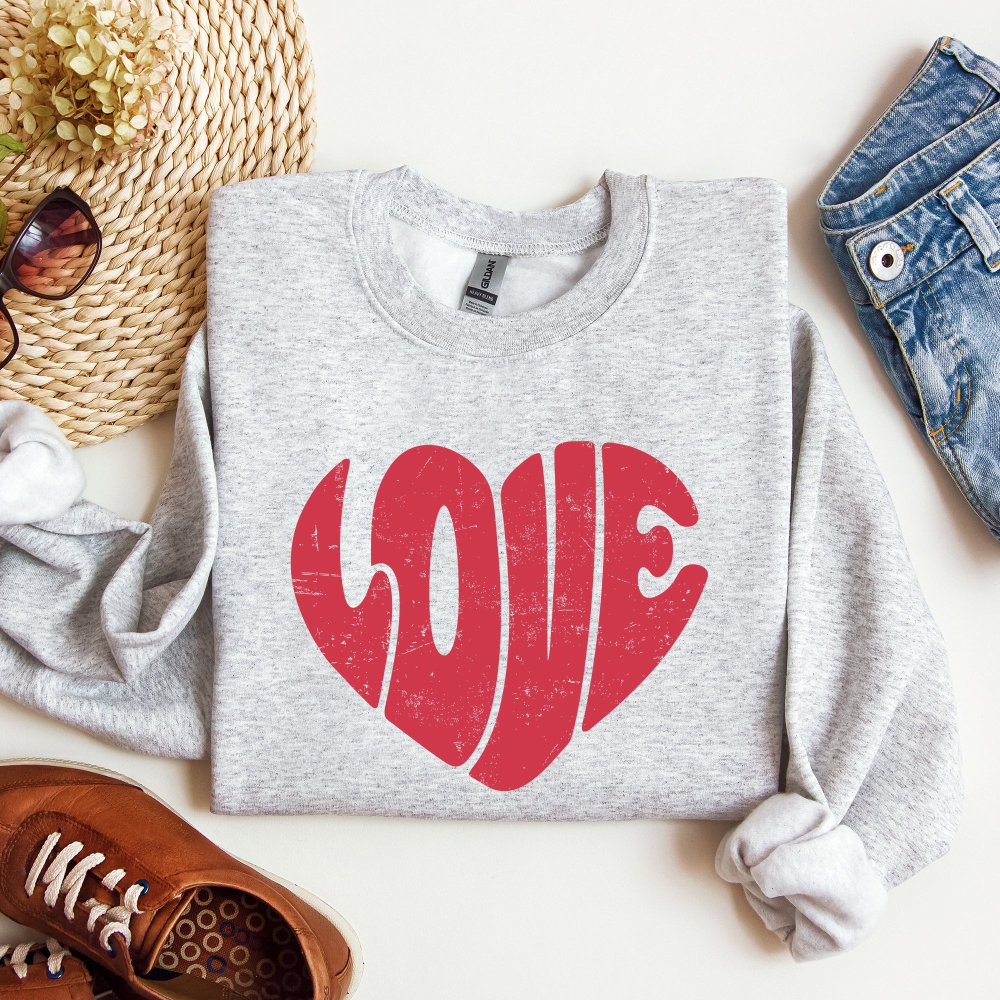 Retro Love Heart Vintage Valentine's Day Sweatshirt Cozy Fleece Warm Winter Classic Everyday Wear