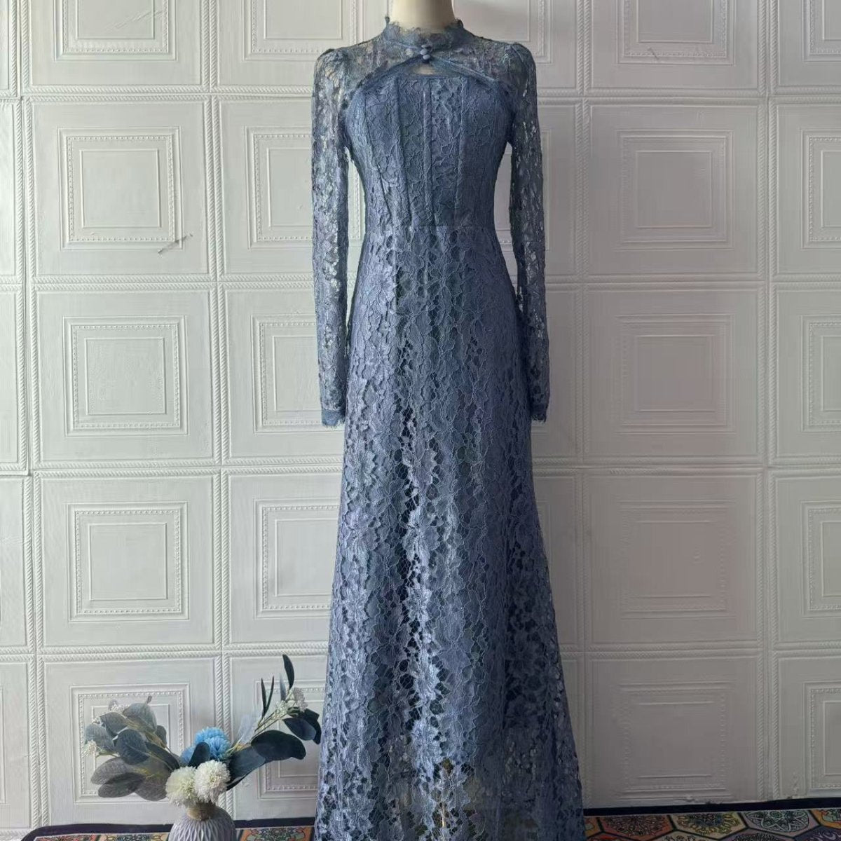 Luxury Lace Dress with Bell Sleeves(MS339)