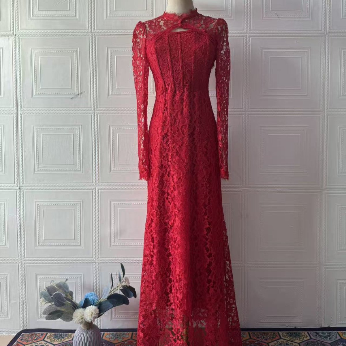 Luxury Lace Dress with Bell Sleeves(MS339)