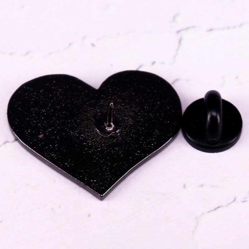 MAC114 Palestine Keffiyeh Heart Enamel Badge Brooch