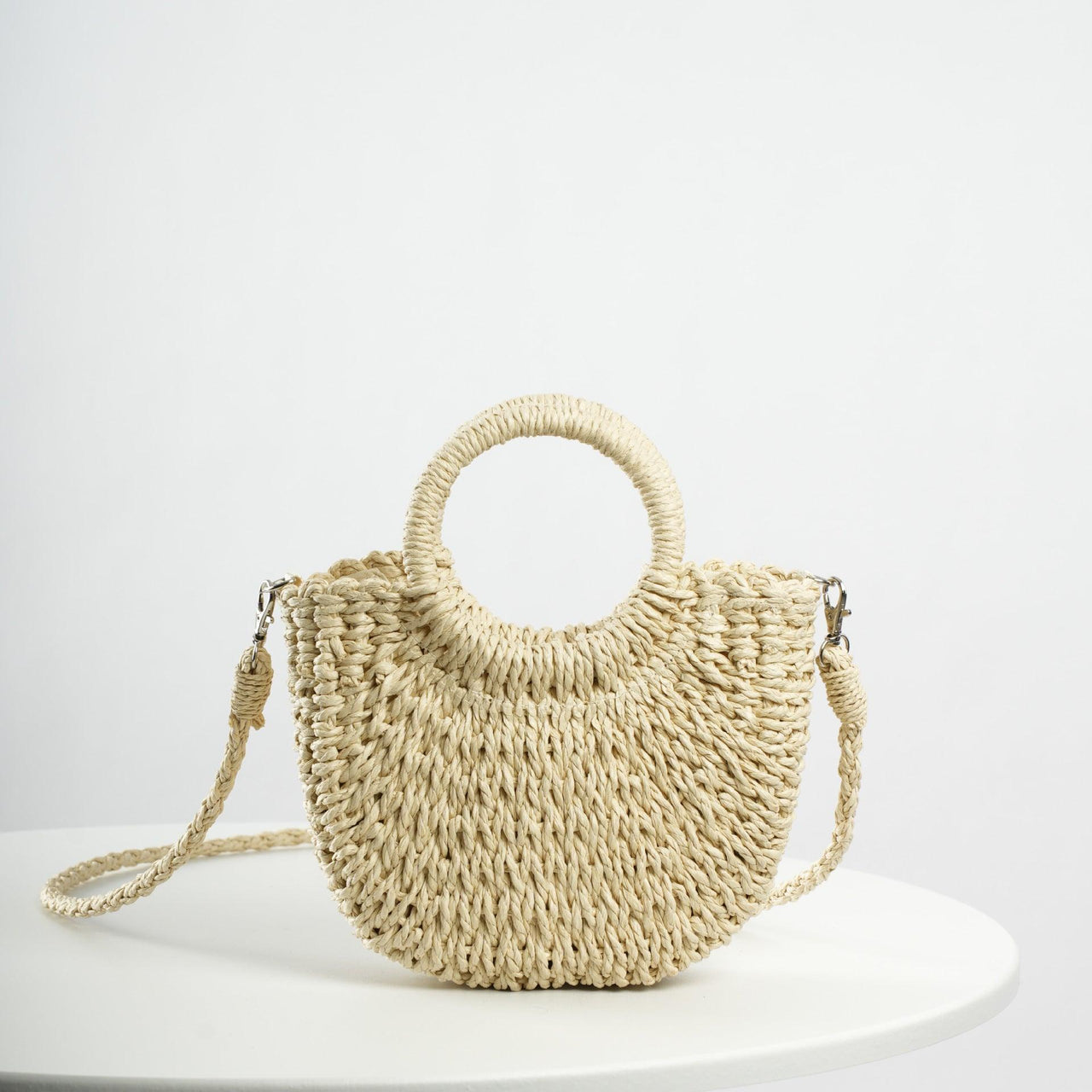 MAC129 Straw Double Hoop Crossbody Bag