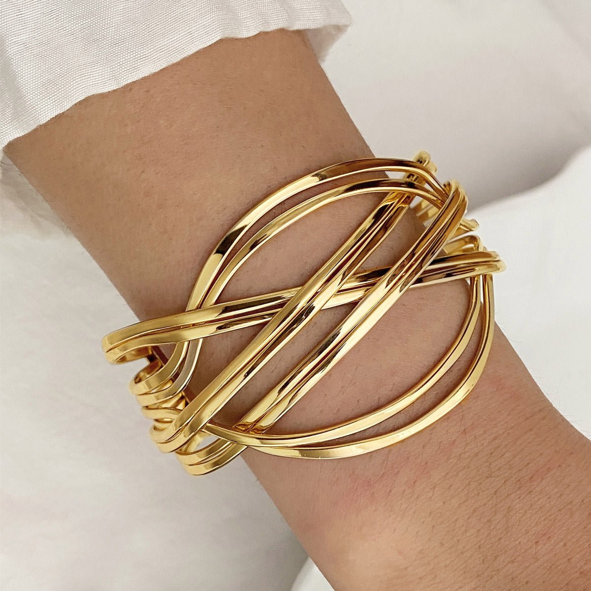 Bohemian Style Exaggerated Alloy Bracelet(MAC205)
