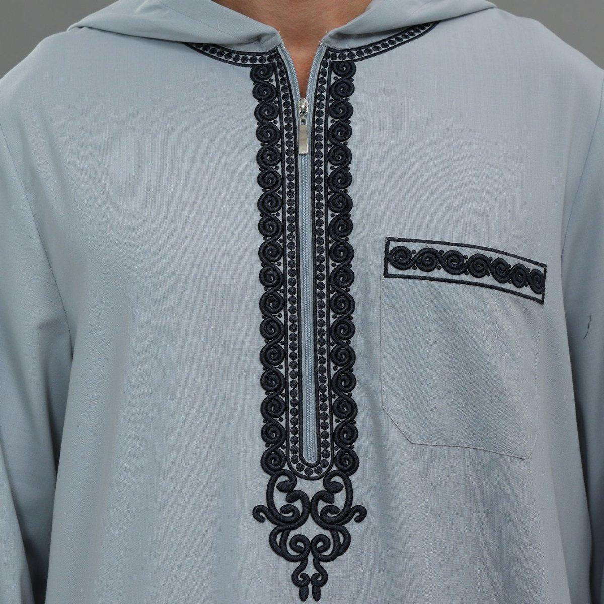 Men's Hooded Embroidered Thobe with Pockets (MT037)