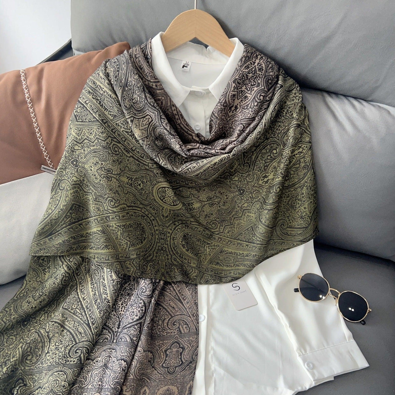 MH058 Cashew Printed Cotton And Linen Thin Hijab