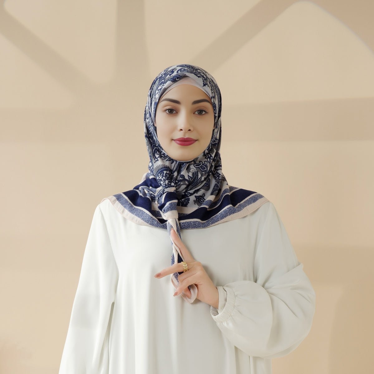 MH096 Printed Cashmere Touch Square Hijab