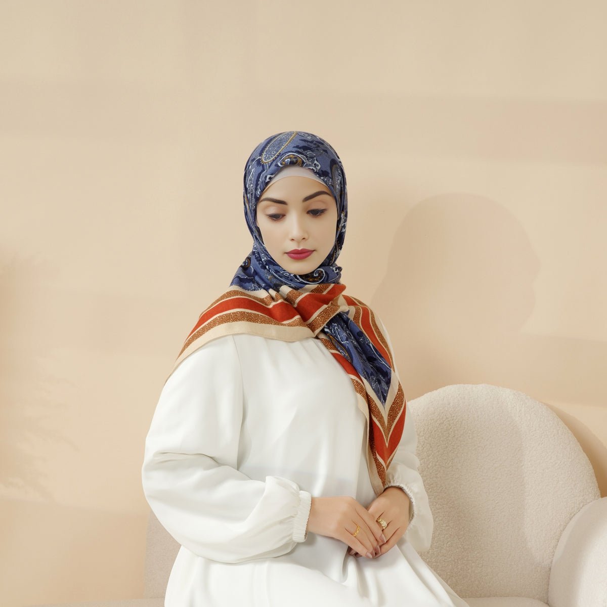 MH096 Printed Cashmere Touch Square Hijab
