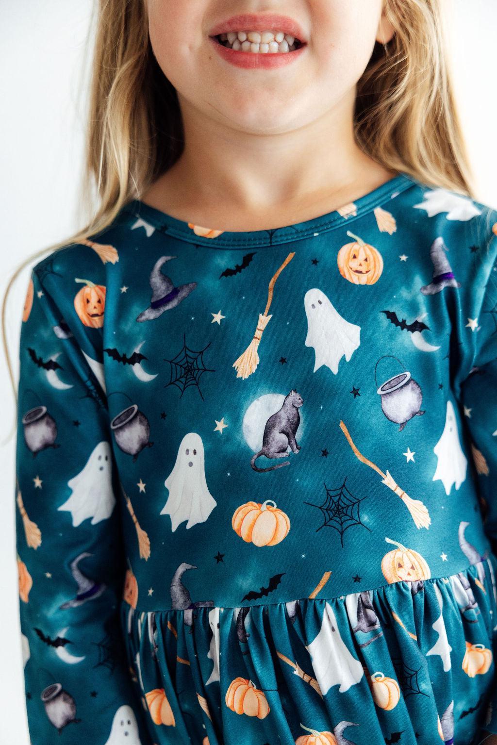 Happy Haunting 3/4 Sleeve Pocket Twirl Dress