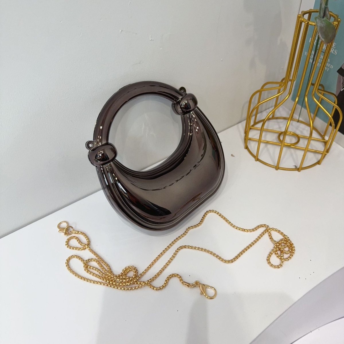Mini Acrylic Crescent Bag Versatile Stylish Clutch Bag (MAC336)