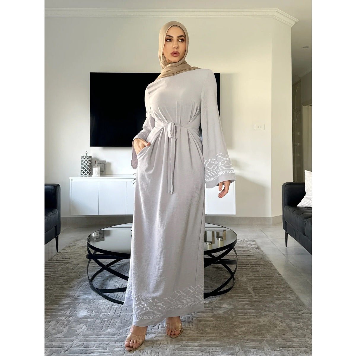 Modest Luxury Embroidered Flare Sleeve Abaya Collection | Muslim Dresses with White Geometric Embroidery (MA262)