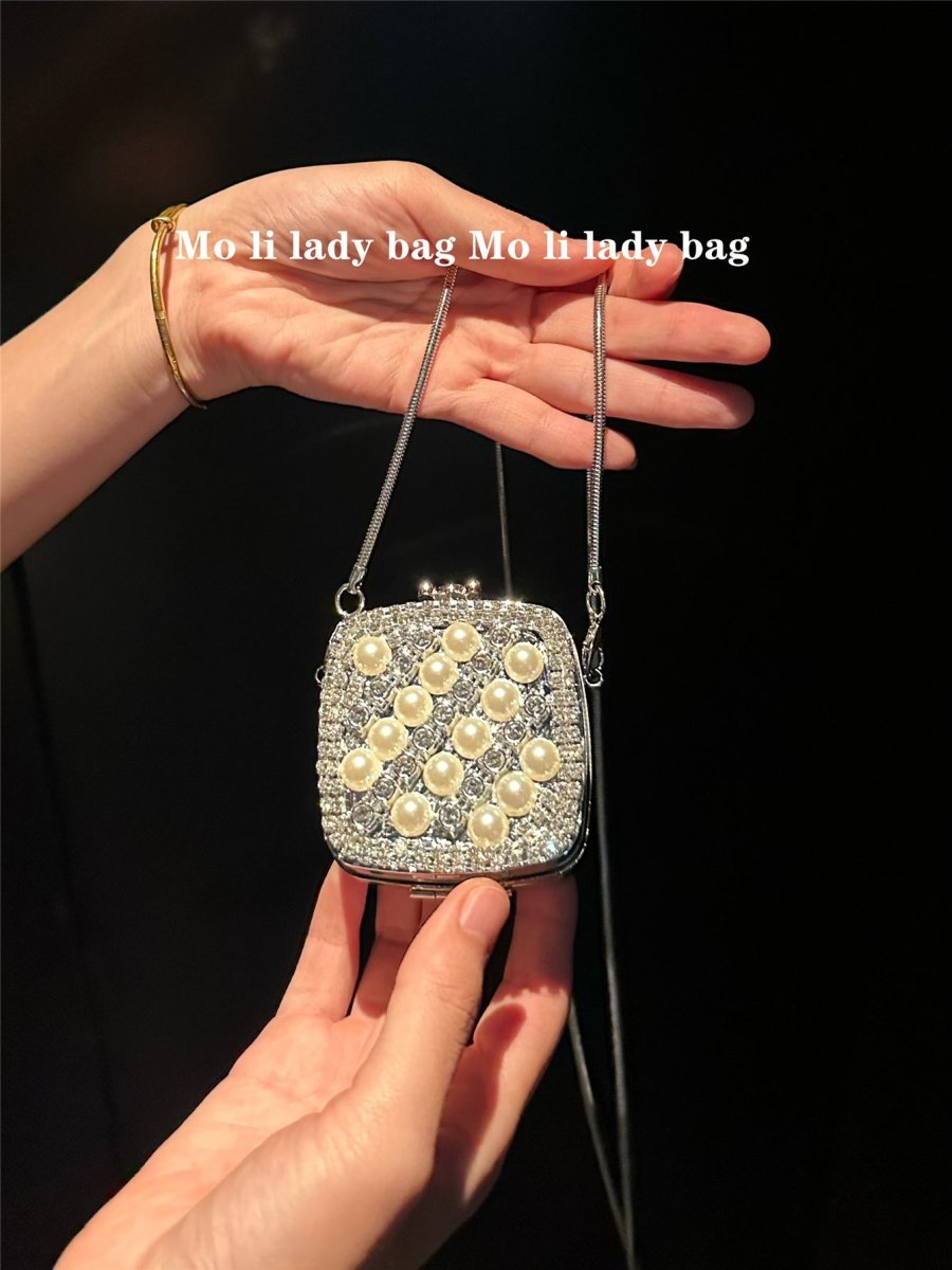 ‌Palm-Sized Diamond Mini Clutch Silver Glamour Gala Bag (MAC281)