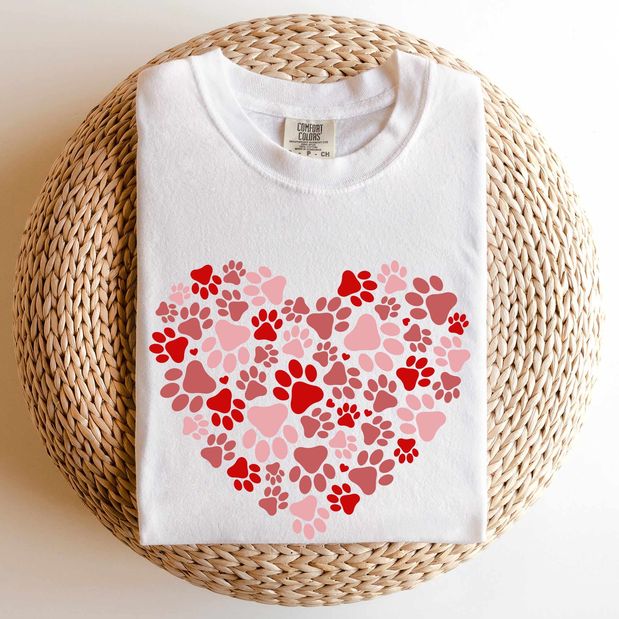 Paw Print Heart Pets Dogs Cats Love For Pet Lovers Gift For Animal Enthusiasts Comfort Colors Tee
