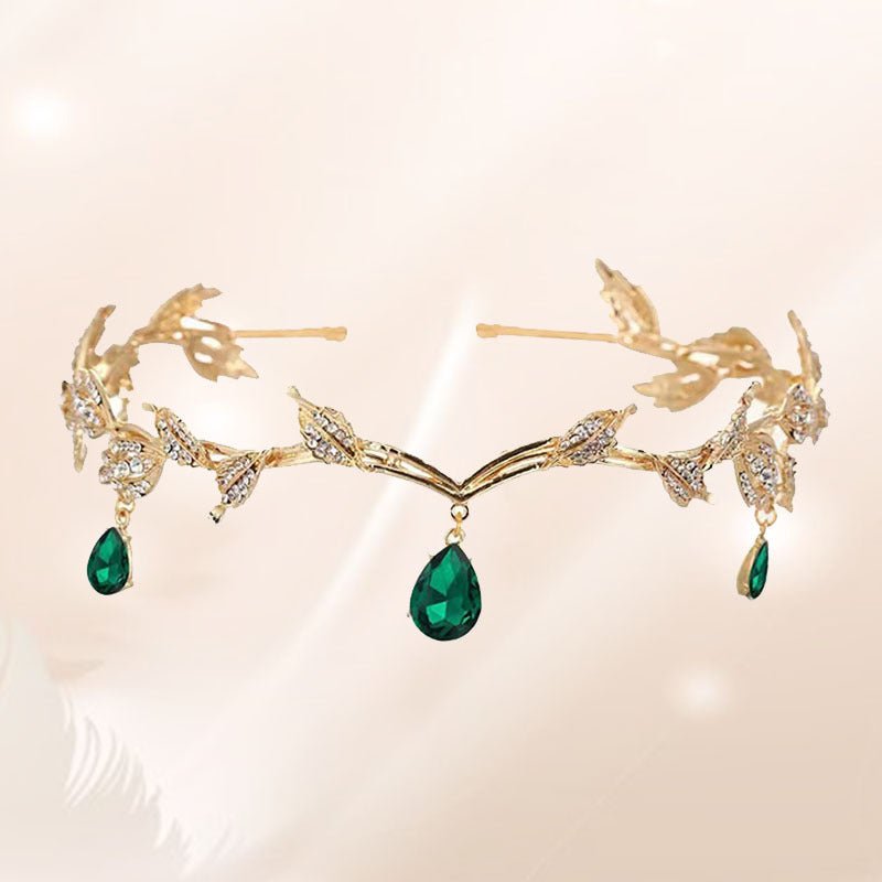 Rhinestone-Encrusted Hair Clip with Forehead Pendant Accent (MAC329)