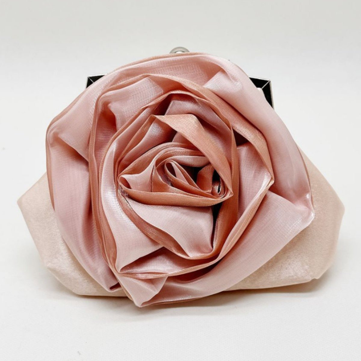 Rosette Cloud Clutch(MAC373)