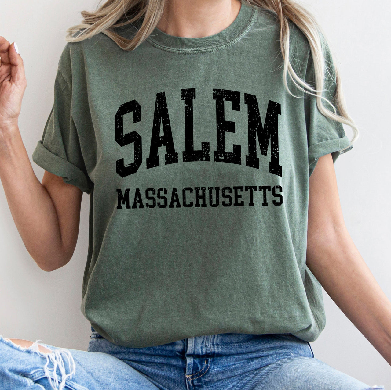 Salem Massachusetts Retro Halloween Night Cityscape Print Edition Comfort Colors Tee