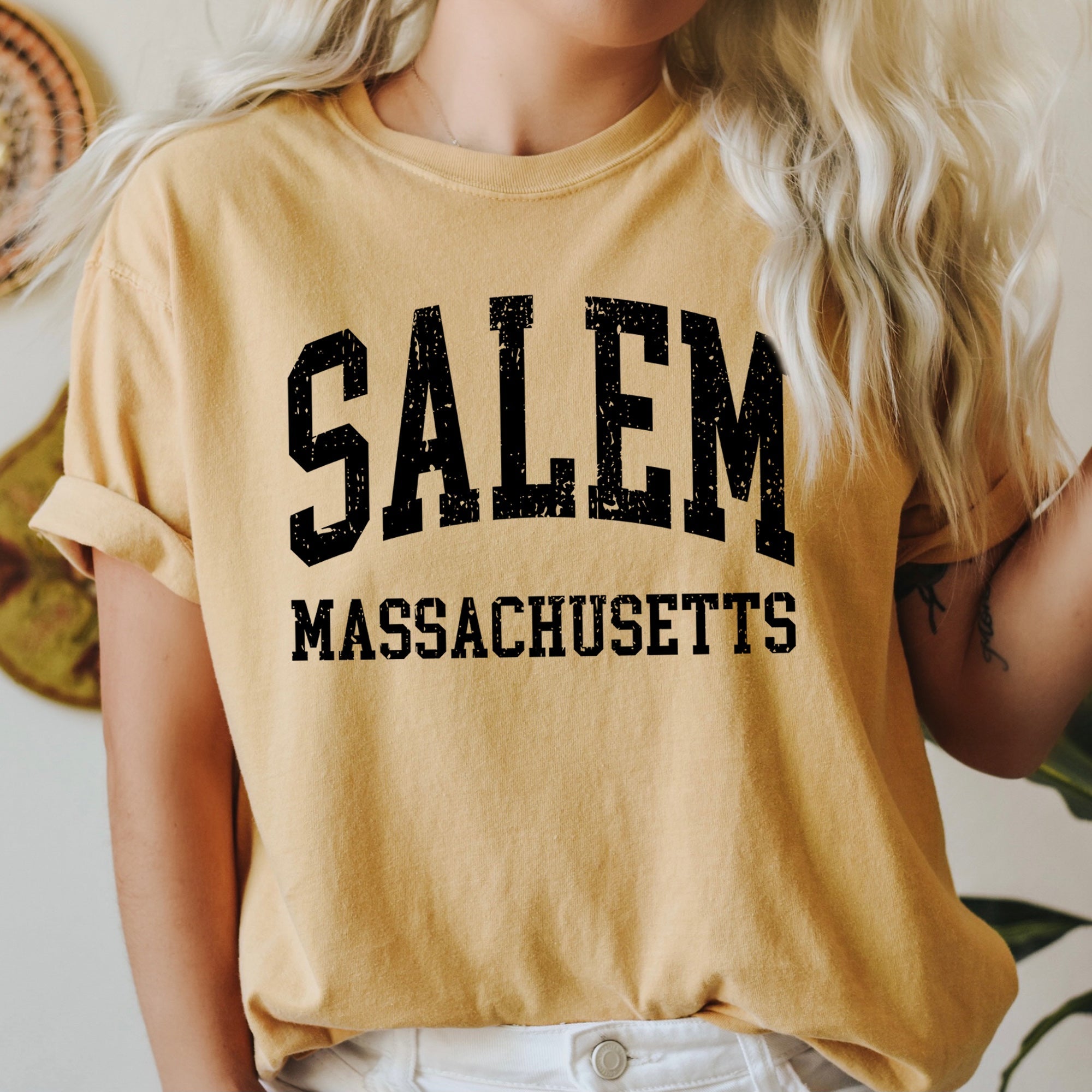 Salem Massachusetts Retro Halloween Night Cityscape Print Edition Comfort Colors Tee