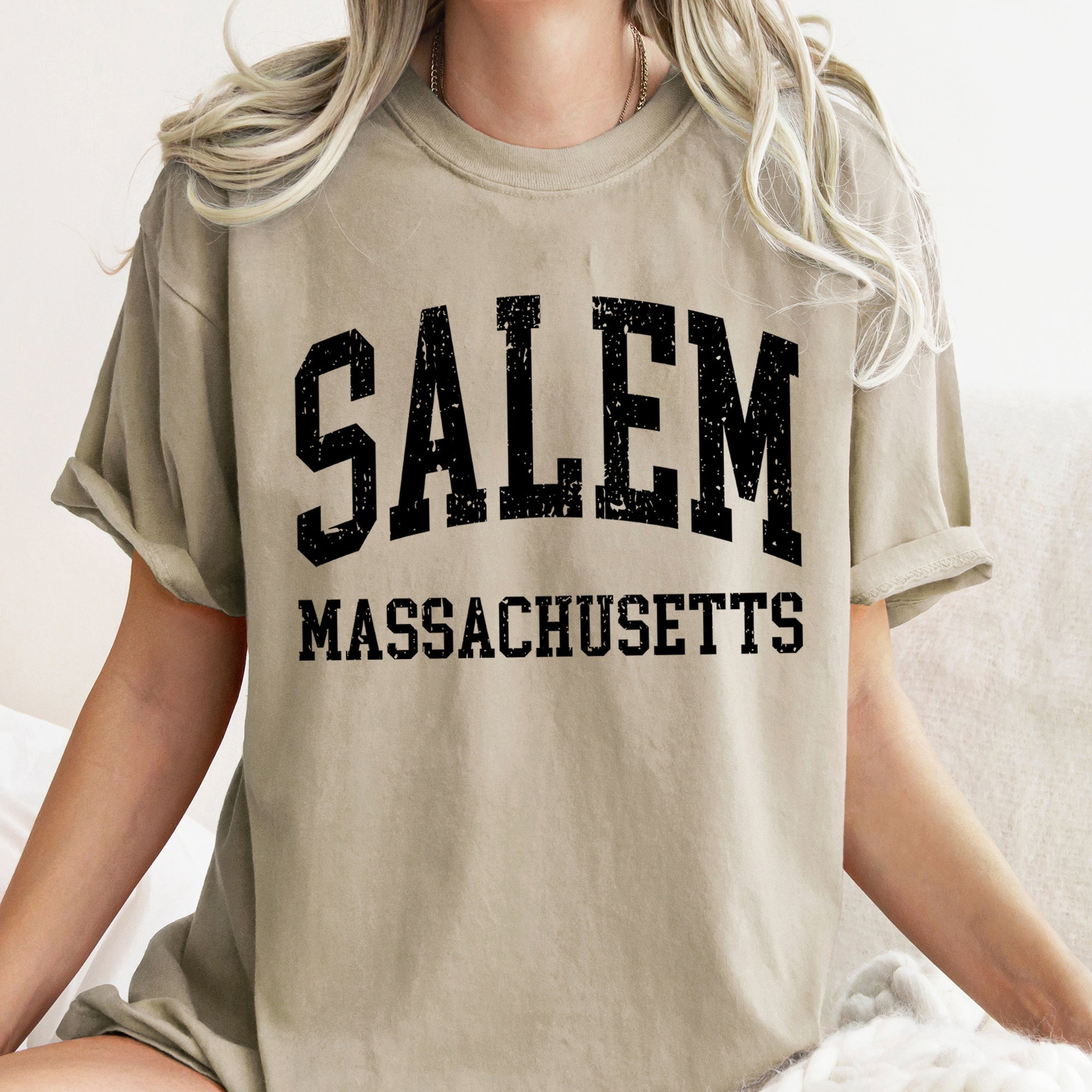 Salem Massachusetts Retro Halloween Night Cityscape Print Edition Comfort Colors Tee