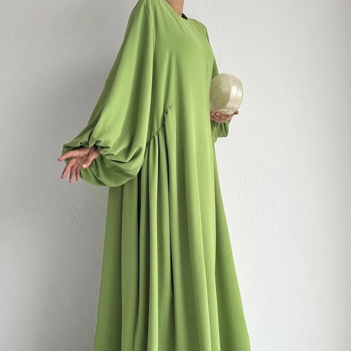 Simple Puff Balloon Sleeve Abaya (MA066)
