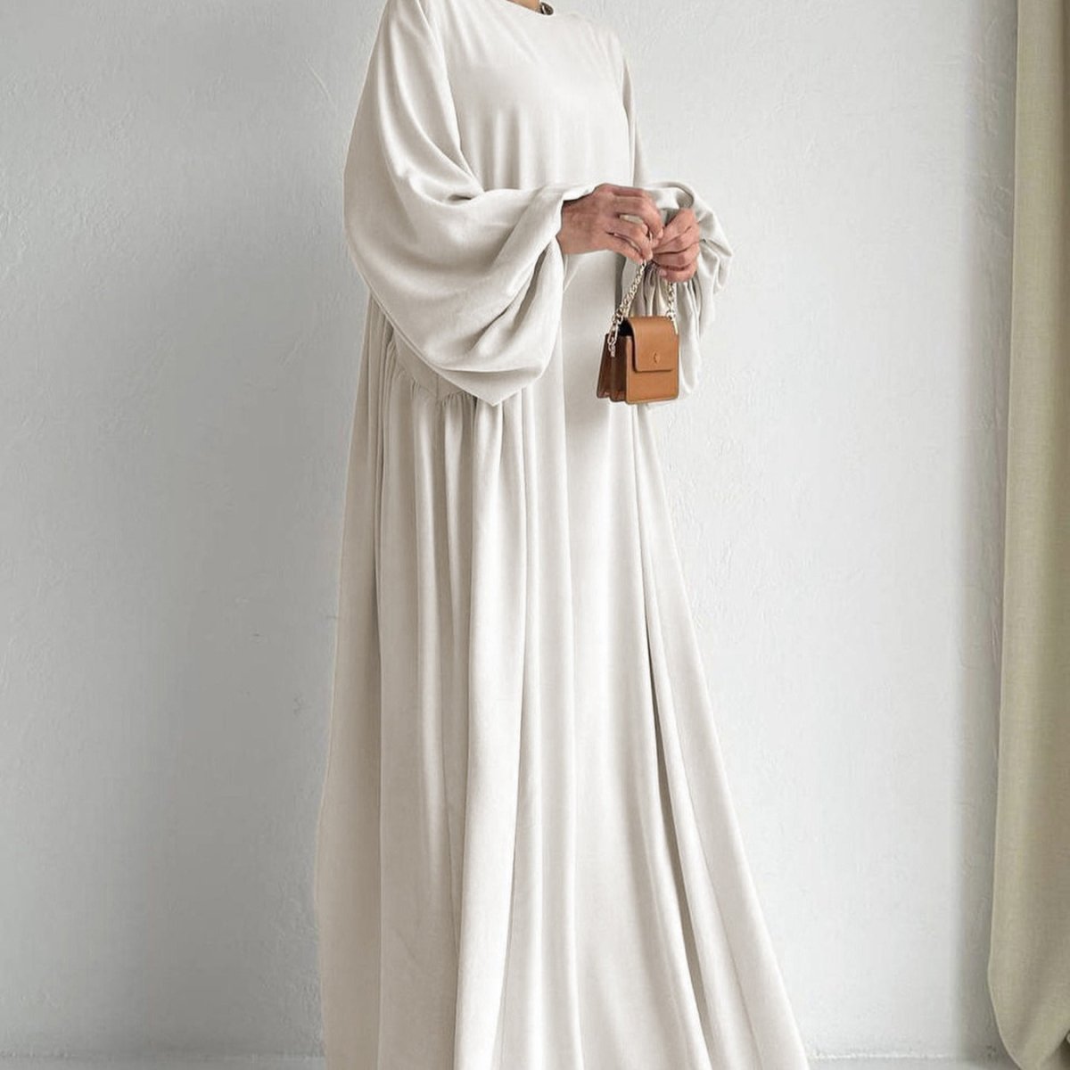Simple Puff Balloon Sleeve Abaya (MA066)