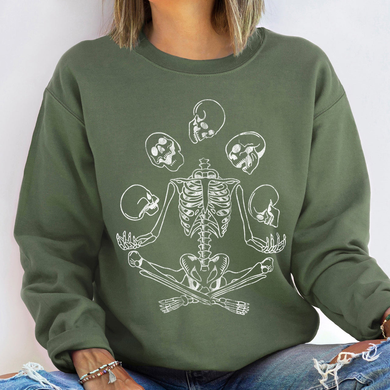 Skeleton Juggling Vintage Halloween Circus Parade Night Scene Artwork Sweatshirt