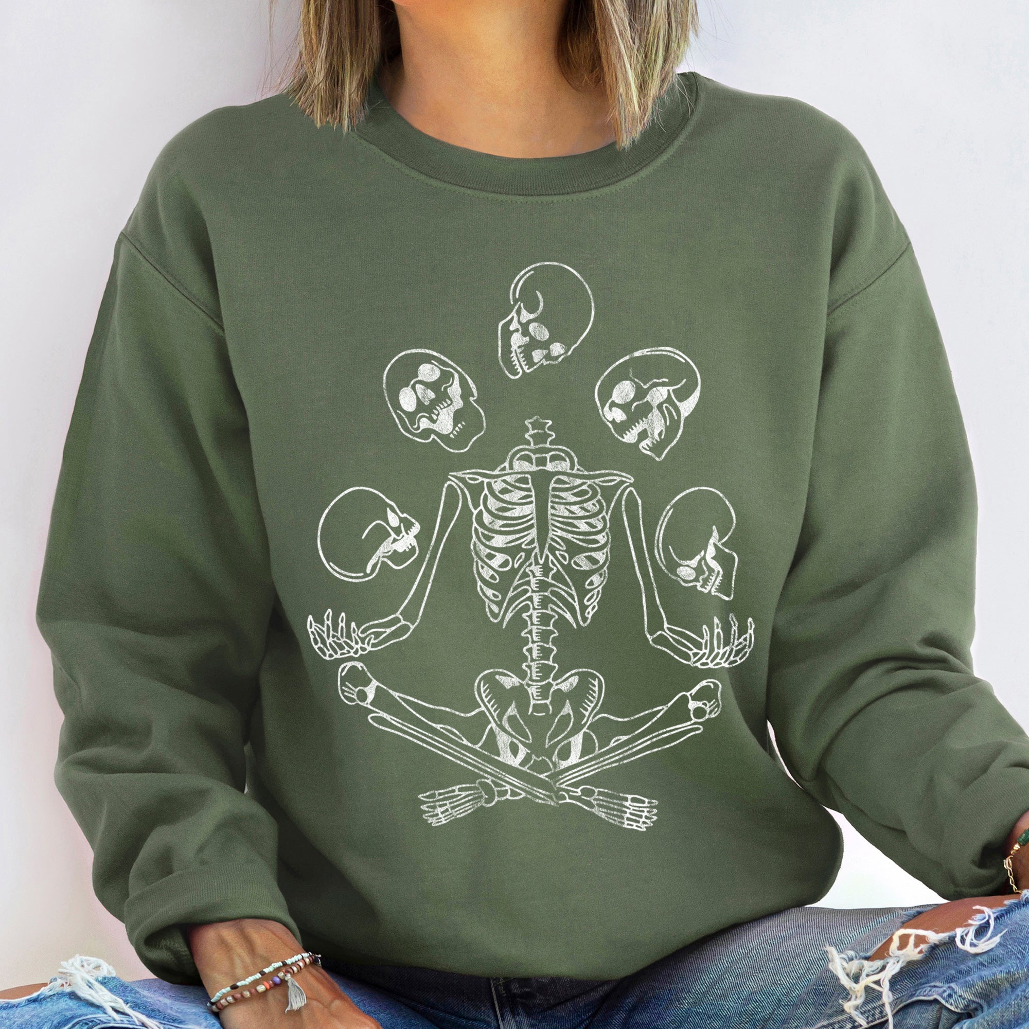 Skeleton Juggling Vintage Halloween Circus Parade Night Scene Artwork Sweatshirt