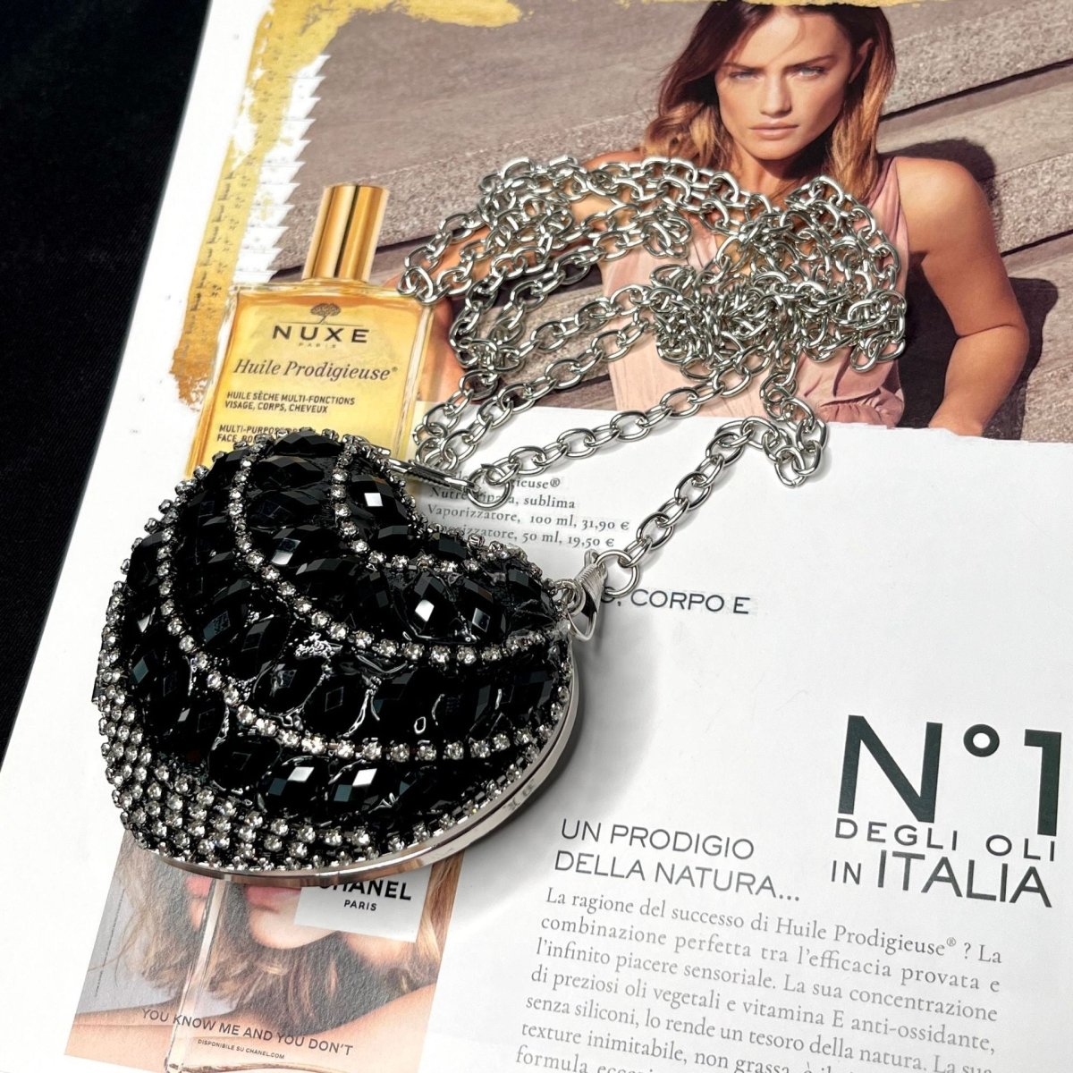 Sparkling Heart-Shaped Crossbody Bag Everyday Glam Diamond-Studded Mini Purse (MAC279)