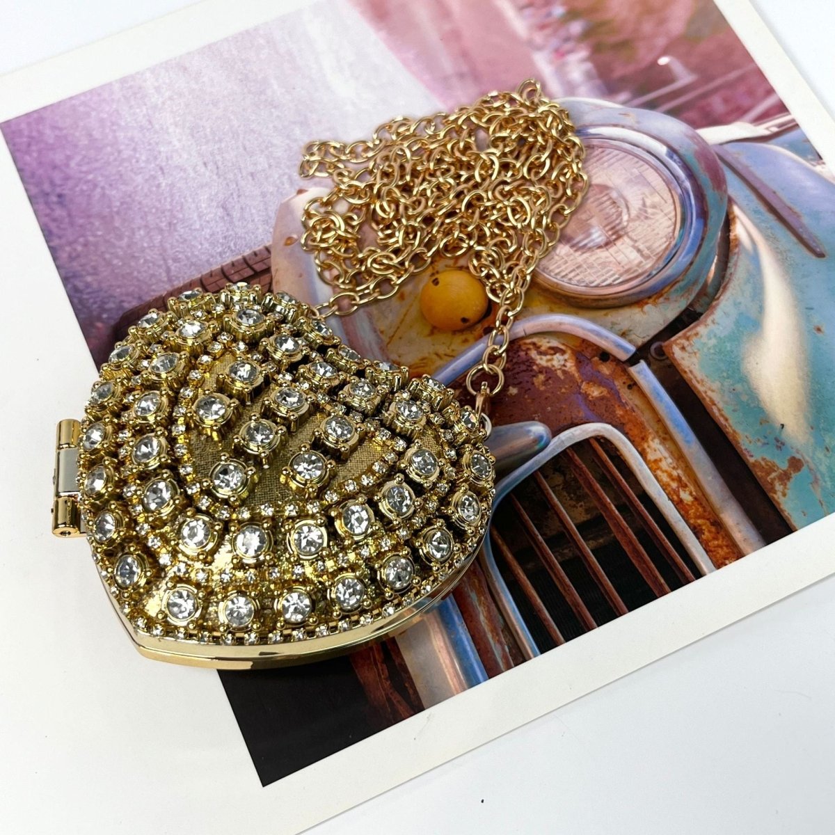 Sparkling Heart-Shaped Crossbody Bag Everyday Glam Diamond-Studded Mini Purse (MAC279)